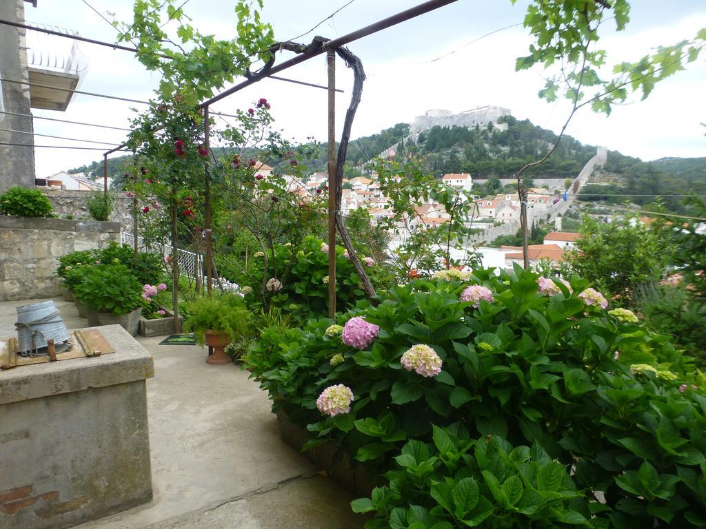 Guesthouse Bracanovic Hvar Town Dış mekan fotoğraf